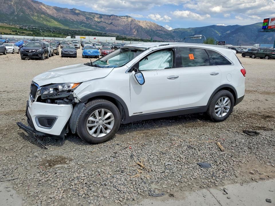 2017 Kia Sorento VIN 5XYPGDA59HG197347 COPART salvage auction — ROLLOVER, Ut - Salvage Certificate, sold $925 on 2026-07-27 (photo 1)