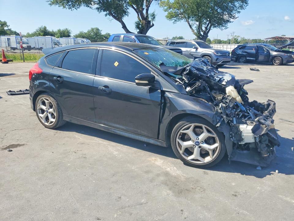 2013 Ford Focus VIN 1FADP3L98DL282813 COPART salvage auction — FRONT END, Fl - Cert Of Title Slvg Rebuildable, sold $375 on 2026-07-02 (photo 4)