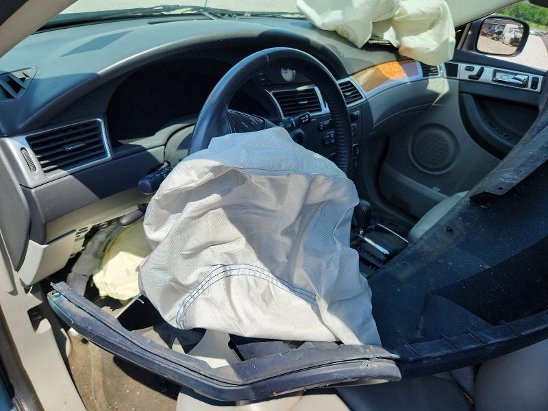 2008 Chrysler Pacifica VIN 2A8GF68XX8R113286 COPART salvage auction — FRONT END, MI - CERTIFICATE OF TITLE, sold $250 on 2026-07-02 (photo 8)