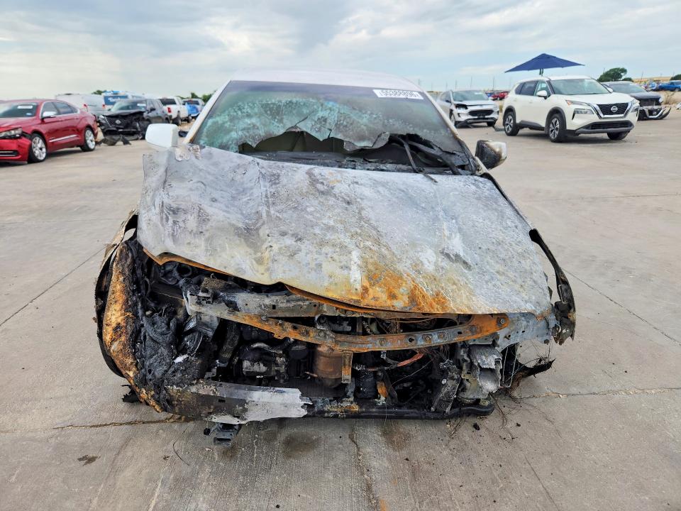 2018 Cadillac Xts VIN 2G61M5S37J9133541 COPART salvage auction — BURN, Tx - Nonrepairable Title, sold $750 on 2026-07-09 (photo 5)