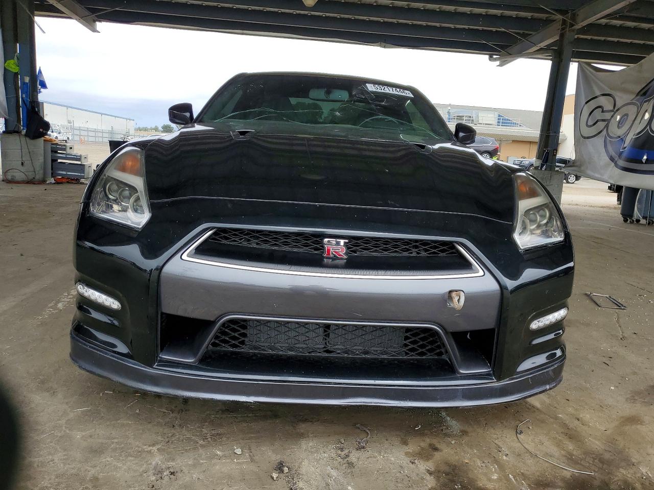 2016 Nissan Gt-r VIN JN1AR5EF6GM290562 COPART salvage auction — Vandalized, NV - SALVAGE TITLE, sold $20,100 on 2026-06-09 (photo 5)