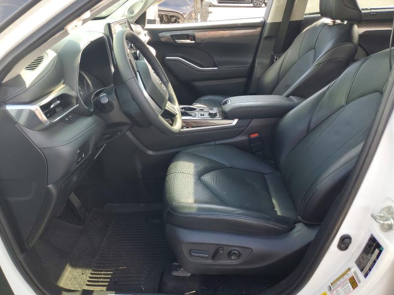 2022 Toyota Highlander VIN 5TDDZRBH0NS214439 COPART salvage auction — REAR END, Salvage Title, sold $8,400 on 2026-07-15 (photo 7)