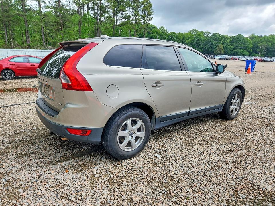 2012 Volvo Xc60 VIN YV4952DZ5C2238669 COPART salvage auction — BURN, NC - SALVAGE CERTIFICATE OF TITLE, sold $350 on 2026-07-24 (photo 3)