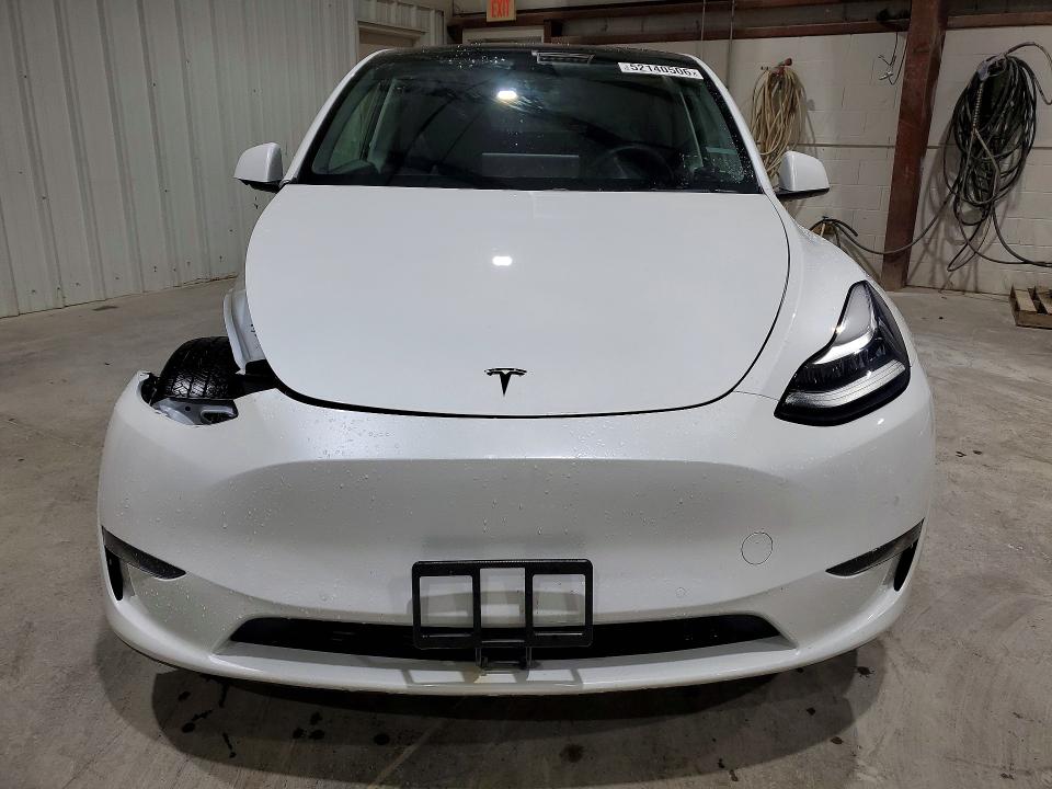 2020 Tesla Model y VIN 5YJYGDEF6LF017295 COPART salvage auction — SIDE, Ny - Mv-907A Salvage Certificate, sold $9,300 on 2026-07-27 (photo 5)