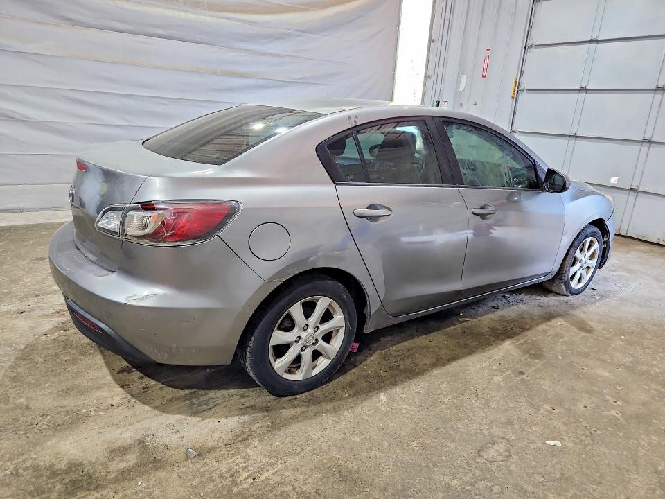 2010 Mazda 3 VIN JM1BL1SG7A1328849 COPART salvage auction — NORMAL WEAR, Nj - Certificate Of Title, sold $850 on 2026-07-09 (photo 3)