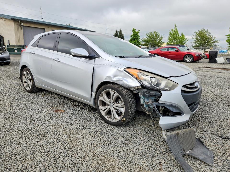 2013 Hyundai Elantra VIN KMHD35LE8DU047896 COPART salvage auction — FRONT END, Or - Salvage Title Certificate, sold $375 on 2026-07-28 (photo 4)