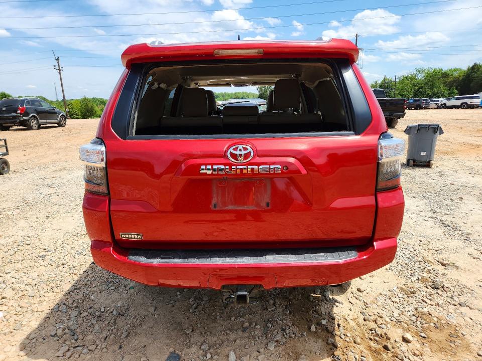 2017 Toyota 4runner VIN JTEBU5JR8H5476188 COPART salvage auction — SIDE, Nc - Salvage Certificate Of Title, sold $8,000 on 2026-07-06 (photo 6)