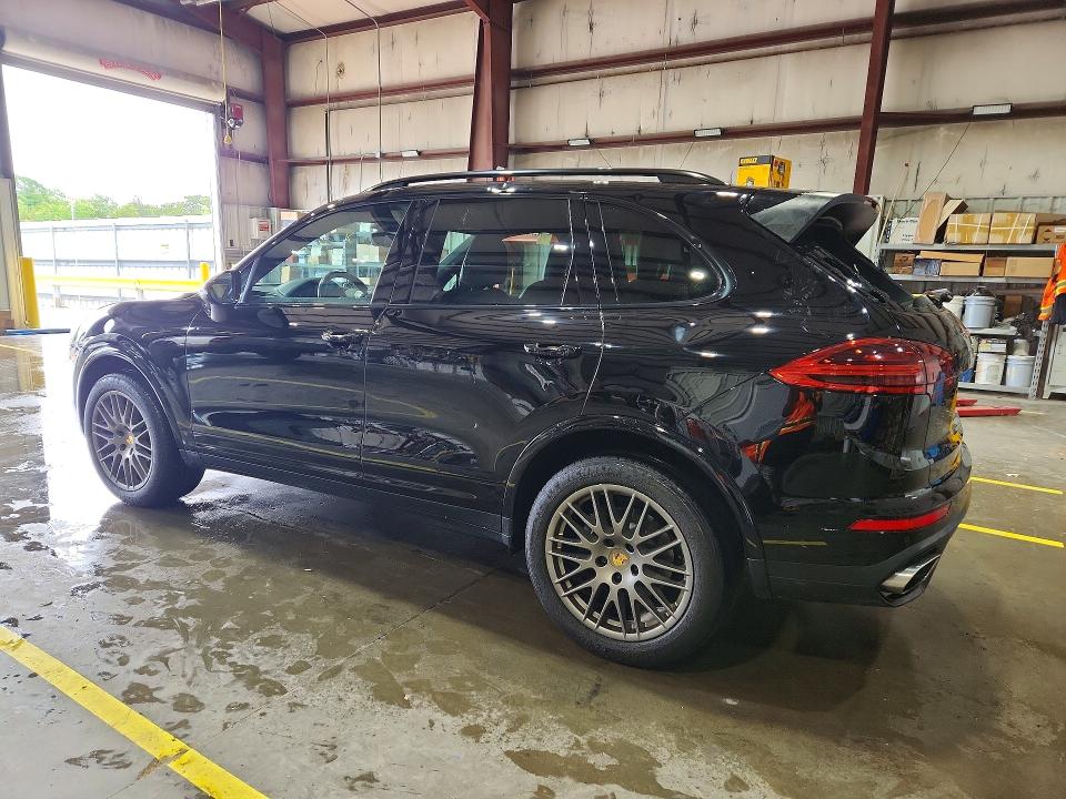 2017 Porsche Cayenne VIN WP1AA2A21HKA80923 COPART salvage auction — HAIL, Mo - Salvage Certificate Of Title, sold $8,700 on 2026-08-19 (photo 2)