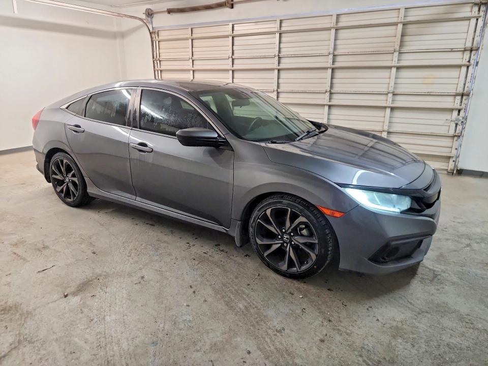 2019 Honda Civic VIN 19XFC2F88KE016502 COPART salvage auction — MINOR DENT/SCRATCHES, NM - CERTIFICATE OF TITLE, sold $8,900 on 2026-07-09 (photo 4)