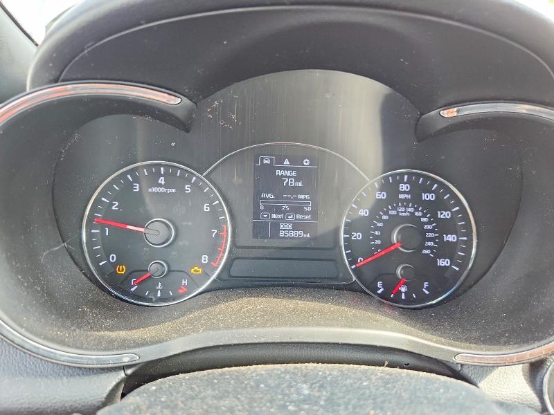 2016 Kia Forte VIN KNAFZ5A35G5592172 COPART salvage auction — MINOR DENT/SCRATCHES, Ct - Certificate Of Title, sold $1,300 on 2026-07-30 (photo 9)