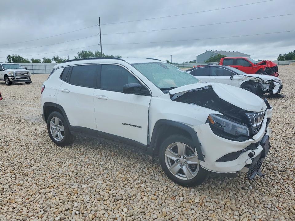 2022 Jeep Compass VIN 3C4NJDBB8NT217072 COPART salvage auction — FRONT END, Tx - Salvage Vehicle Title, sold $3,300 on 2026-07-02 (photo 4)