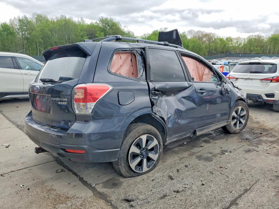 2017 Subaru Forester VIN JF2SJAEC0HH496060 COPART salvage auction — ROLLOVER, Pa - Certificate Of Salvage, sold $125 on 2026-07-29 (photo 3)