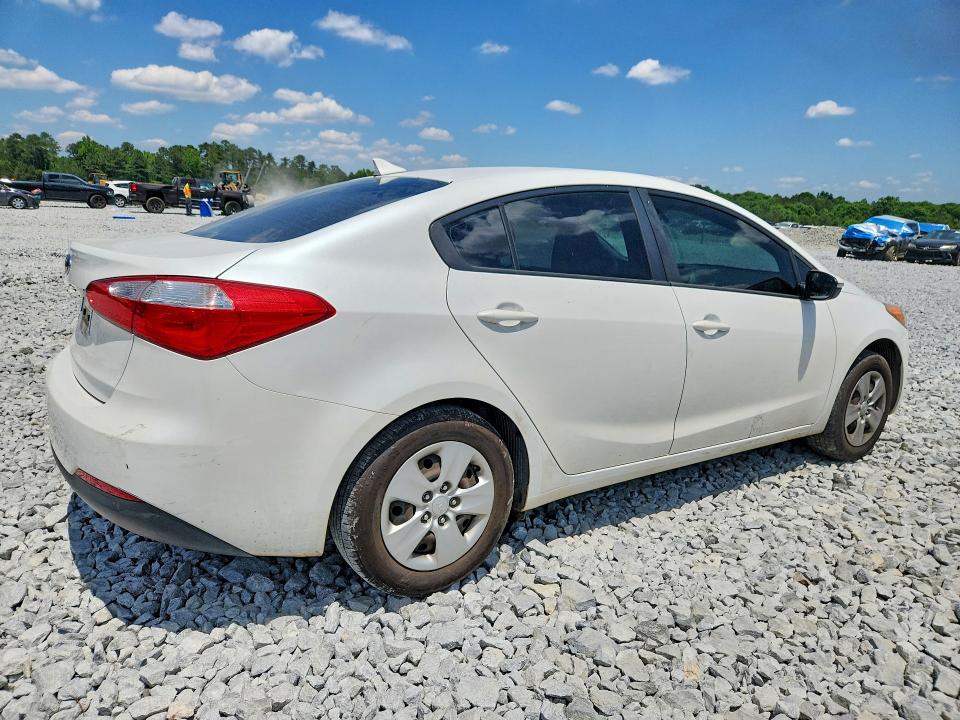 2015 Kia VIN KNAFX4A68F5327528 COPART salvage auction — SIDE, Ga - Cert Of Title-Rebuilt Salvage, sold $750 on 2026-07-23 (photo 3)