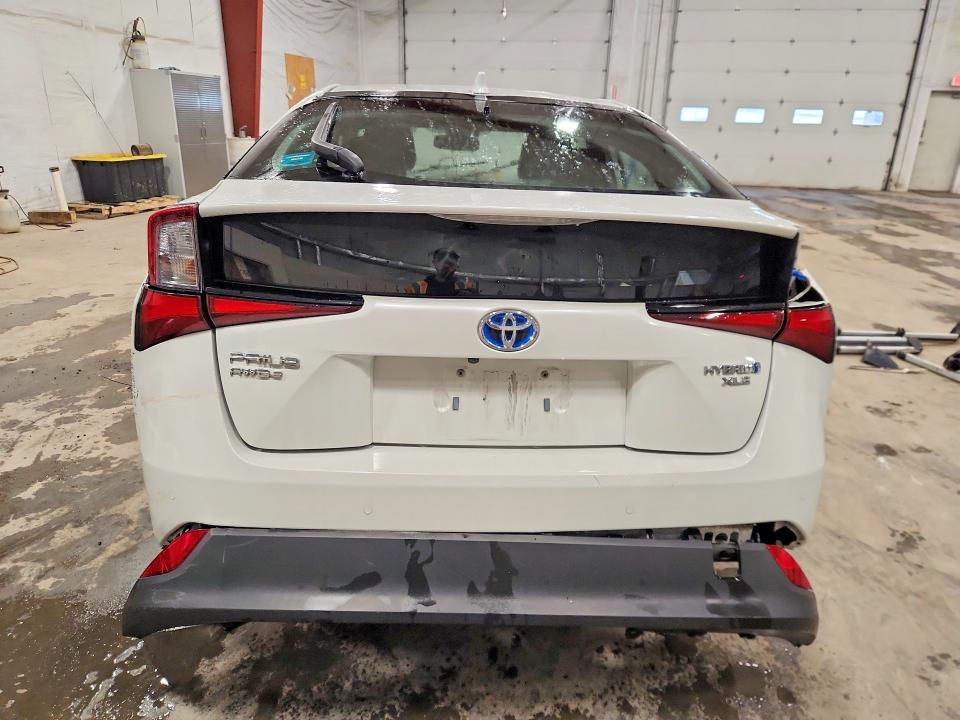 2021 Toyota Prius VIN JTDL9MFUXM3027201 COPART salvage auction — ROLLOVER, VT - CERT OF TITLE-SALVAGE VEHICLE, sold $5,200 on 2026-07-20 (photo 6)