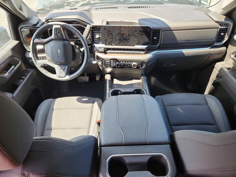 2026 Chevrolet Silverado 2500 VIN 1GC4KNEY2TF142021 COPART salvage auction — NORMAL WEAR, Wv - Certificate Of Title, sold $35,500 on 2026-07-21 (photo 8)