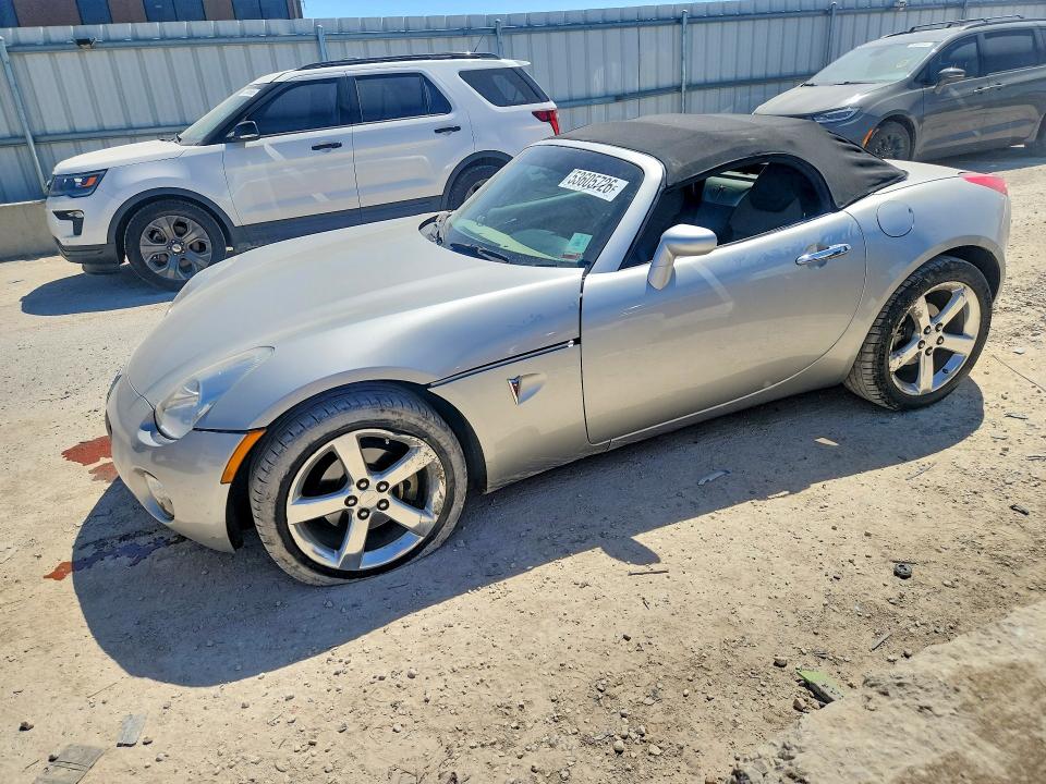 2006 Pontiac Solstice VIN 1G2MB33B86Y000899 — COPART salvage auction photo