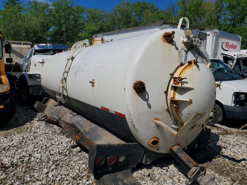 2019 Peterbilt 389 VIN 1NPXL40X7KD498602 COPART salvage auction — ROLLOVER, MA - CERT OF TITLE-SALVAGE, sold $8,500 on 2026-07-16 (photo 9)