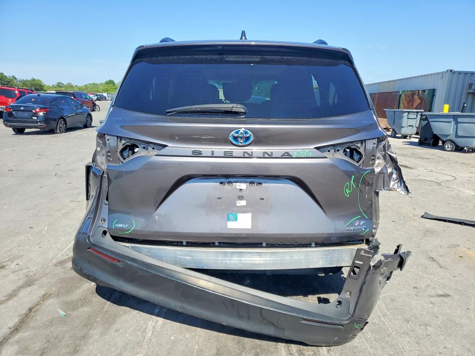 2021 Toyota VIN 5TDBSKFC0MS023460 COPART salvage auction — SIDE, Salvage Title, sold $4,000 on 2026-07-28 (photo 6)