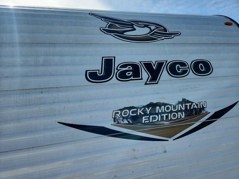 2018 Jaycee Jf245rls VIN 1UJBJ0BN8J75U0347 COPART salvage auction — ROOF, WA - BILL OF SALE, sold $1,200 on 2026-07-09 (photo 8)