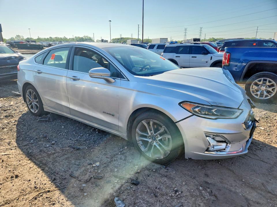 2019 Ford Fusion VIN 3FA6P0RU6KR259323 COPART salvage auction — FRONT END, MI - CERTIFICATE OF TITLE, sold $650 on 2026-07-02 (photo 4)