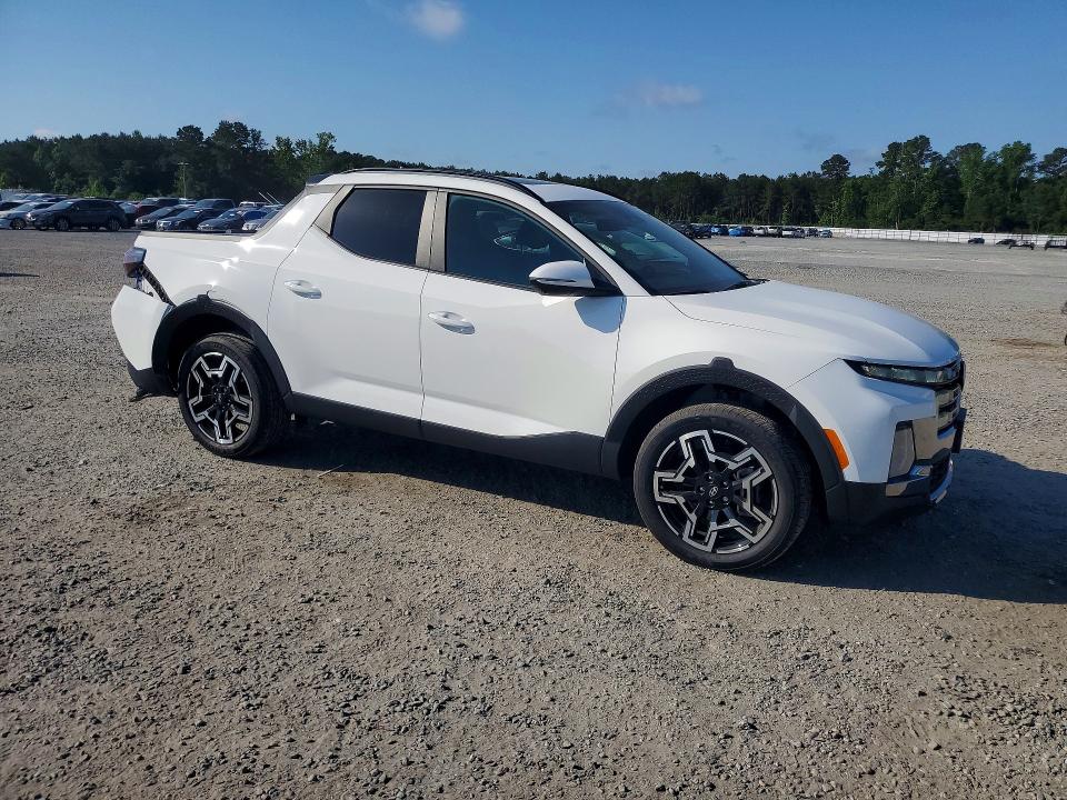 2025 Hyundai Santa cruz VIN 5NTJEDDF9SH143791 COPART salvage auction — REAR END, Nc - Salvage Certificate Of Title, sold $12,200 on 2026-07-20 (photo 4)