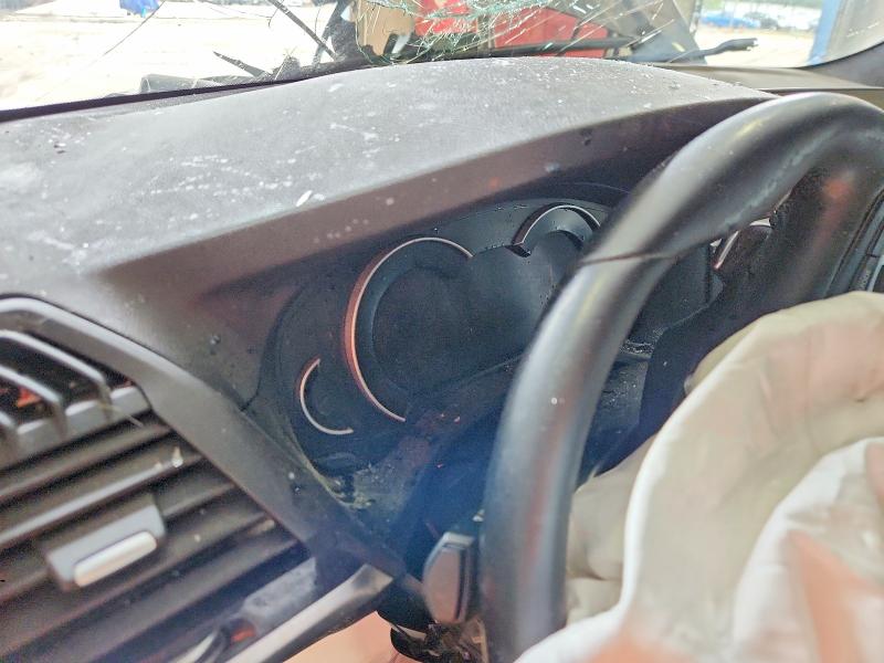 2018 BMW X3 VIN 5UXTR9C58JLD74341 COPART salvage auction — FRONT END, Va - Cert Of Title - Salvage, sold $225 on 2026-07-24 (photo 9)