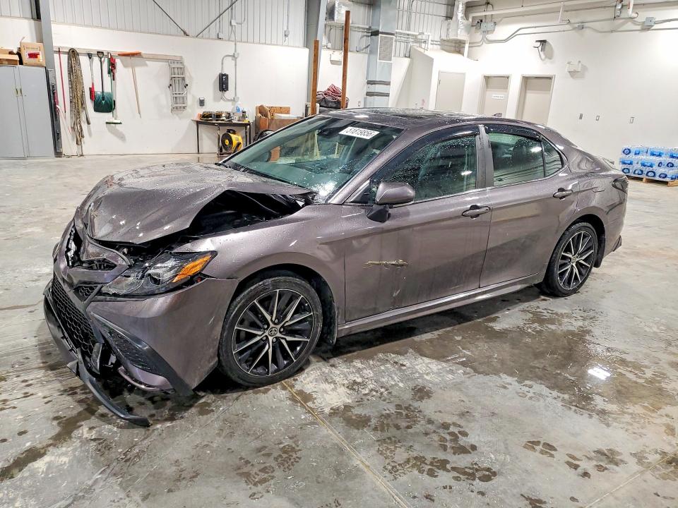 2021 Toyota Camry VIN 4T1S11AK1MU605375 COPART salvage auction — FRONT END, Ns - Salvage Title, sold $3,100 on 2026-08-06 (photo 1)