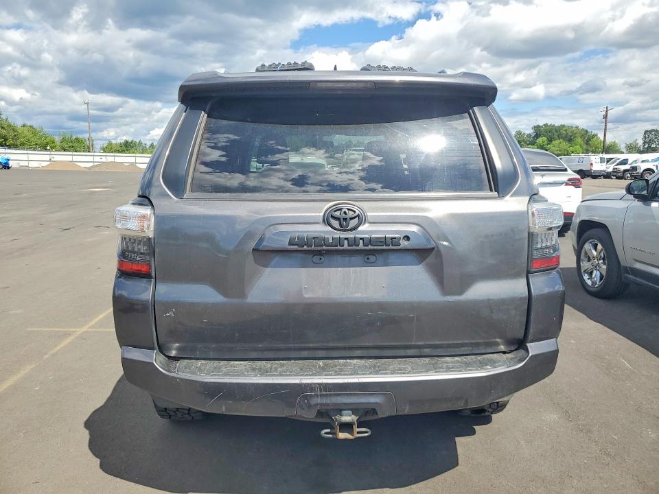 2015 Toyota 4runner VIN JTEBU5JR1F5257778 COPART salvage auction — FRONT END, Or - Salvage Title Certificate, sold $8,200 on 2026-07-15 (photo 6)