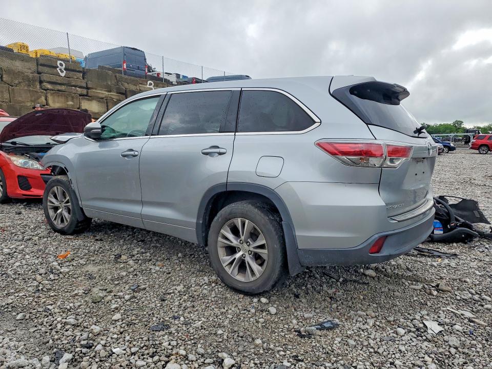 2015 Toyota VIN 5TDBKRFH2FS087345 COPART salvage auction — FRONT END, Ky - Cert Of Title-Salvage, sold $2,550 on 2026-07-24 (photo 2)