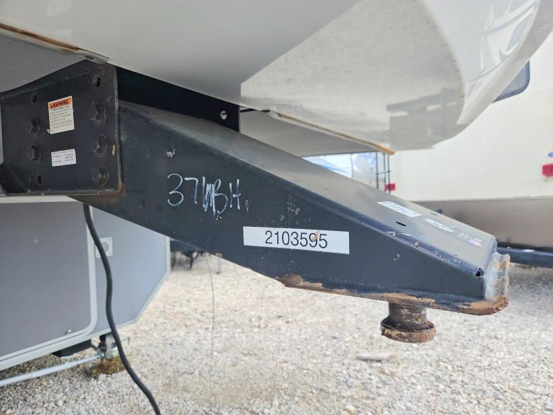 2020 Highland ridge Open range VIN 58TCH0BV5L3BD3106 COPART salvage auction — ALL OVER, TX - SALVAGE VEHICLE TITLE, sold $2,000 on 2026-07-30 (photo 7)