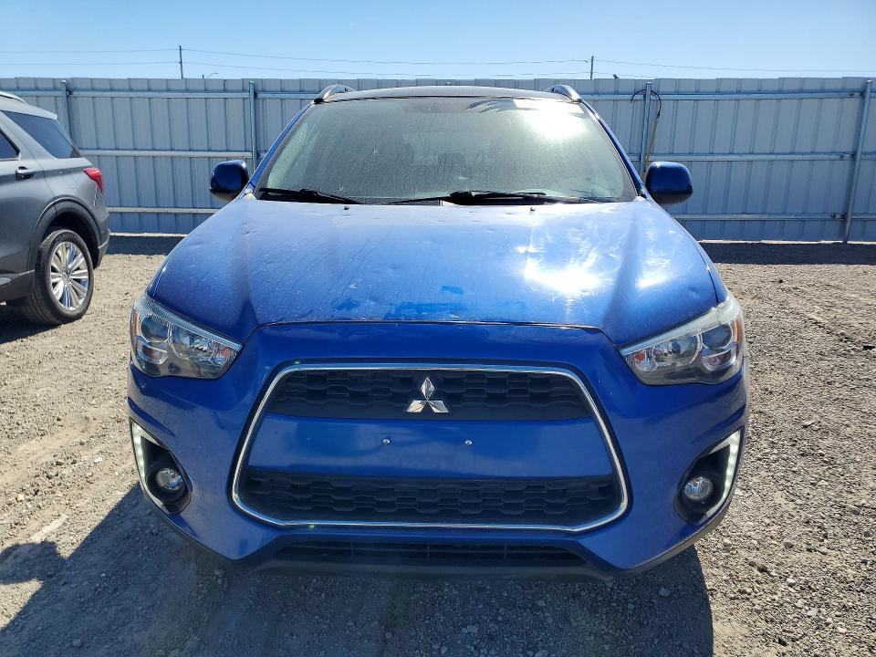 2015 Mitsubishi Outlander VIN 4A4AP4AU3FE057581 COPART salvage auction — HAIL, Ia - Cert Of Title-Salvage Title, sold $80 on 2026-07-29 (photo 5)