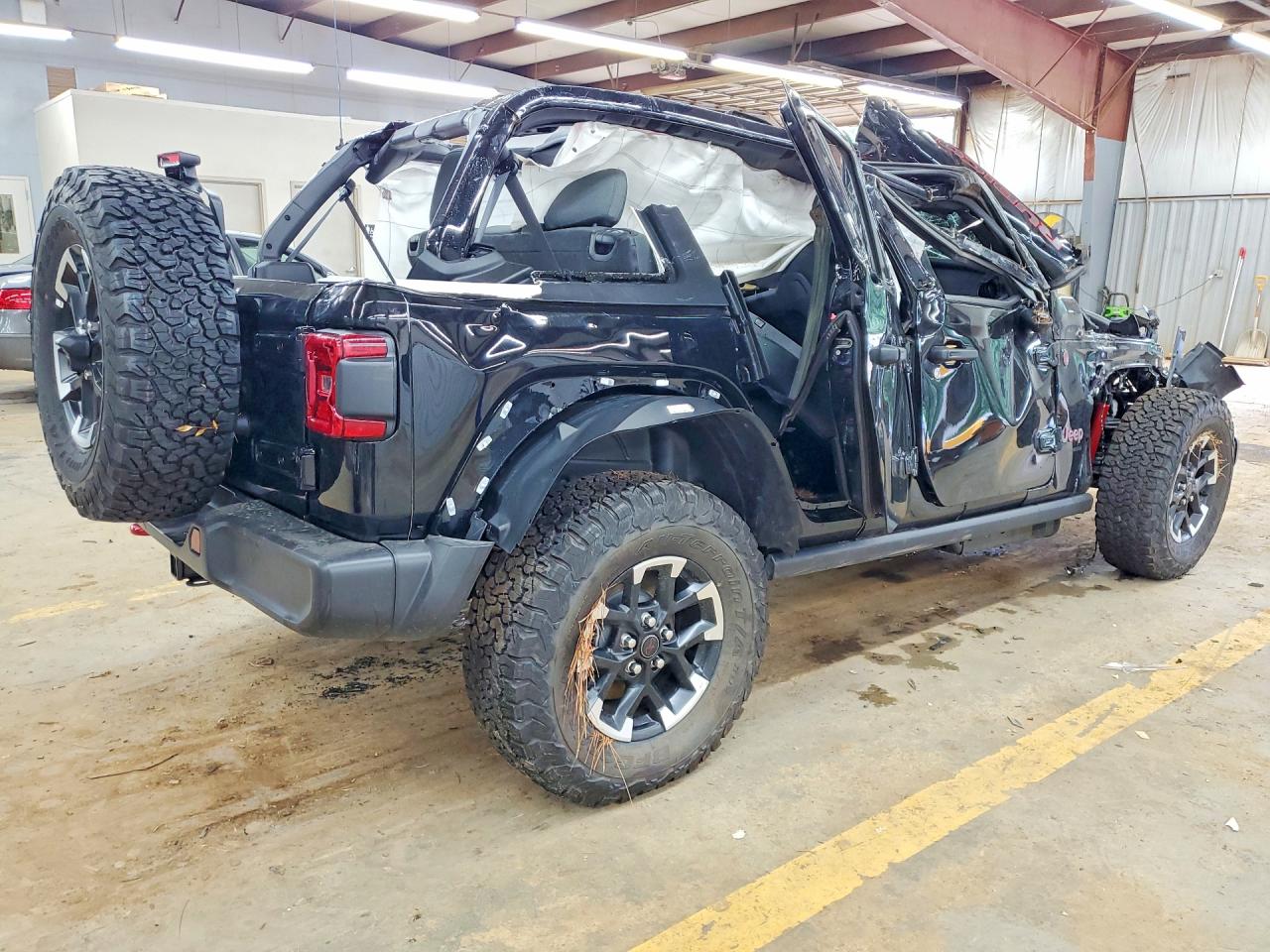 2026 Jeep Wrangler VIN 1C4PJXFGXTW263588 COPART salvage auction — Rollover, FL - DLR ONLY CERT OF DESTRUCTION, sold $15,100 on 2026-07-01 (photo 3)