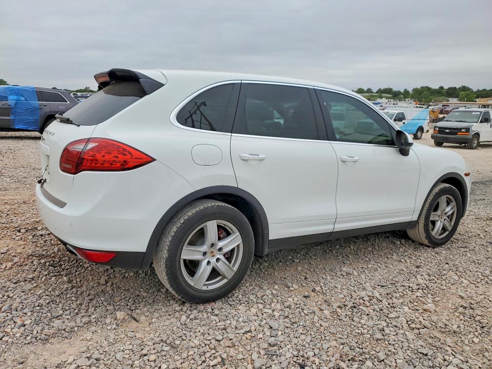 2012 Porsche Cayenne VIN WP1AA2A27CLA10538 COPART salvage auction — UNDERCARRIAGE, Ok - Cert Of Title-Salvage, sold $3,750 on 2026-07-16 (photo 3)
