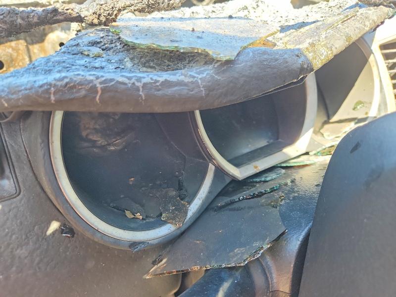 2005 Toyota Tacoma VIN 5TELU42N65Z098928 COPART salvage auction — BURN, Nm - Non-Repairable Vehicle Cert, sold $1,050 on 2026-07-16 (photo 9)