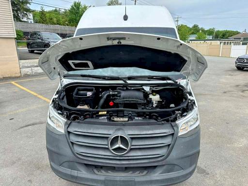 2022 Mercedes-benz Sprinter VIN W1Y40CHY2NT083042 COPART salvage auction — MINOR DENT/SCRATCHES, Pa - Cert Of Title (P), sold $17,100 on 2026-07-29 (photo 6)