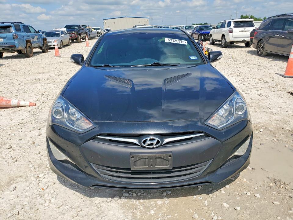 2015 Hyundai Genesis VIN KMHHT6KJ1FU127923 COPART salvage auction — SIDE, Tx - Salvage Vehicle Title, sold $3,000 on 2026-07-16 (photo 5)