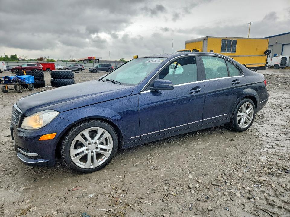 2013 Mercedes-benz C-klasse VIN WDDGF4HBXDR275425 COPART salvage auction — SIDE, Il - Salvage Certificate, sold $1,700 on 2026-07-08 (photo 1)