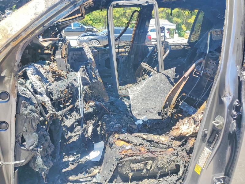 2023 Lexus Gx 460 VIN JTJAM7BX0P5373514 COPART salvage auction — BURN, Tx - Nonrepairable Title, sold $4,300 on 2026-07-28 (photo 7)