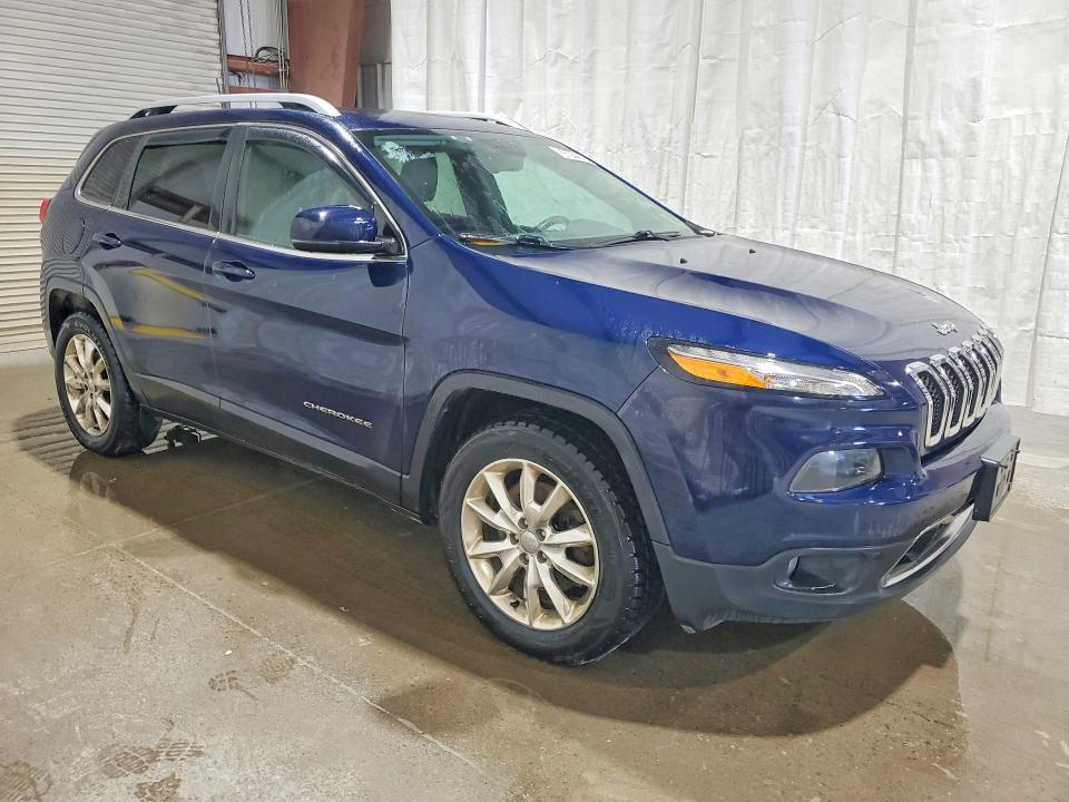 2016 Jeep Cherokee VIN 1C4PJMDS9GW241593 COPART salvage auction — NORMAL WEAR, VA - CERTIFICATE OF TITLE, sold $1,050 on 2026-07-09 (photo 4)
