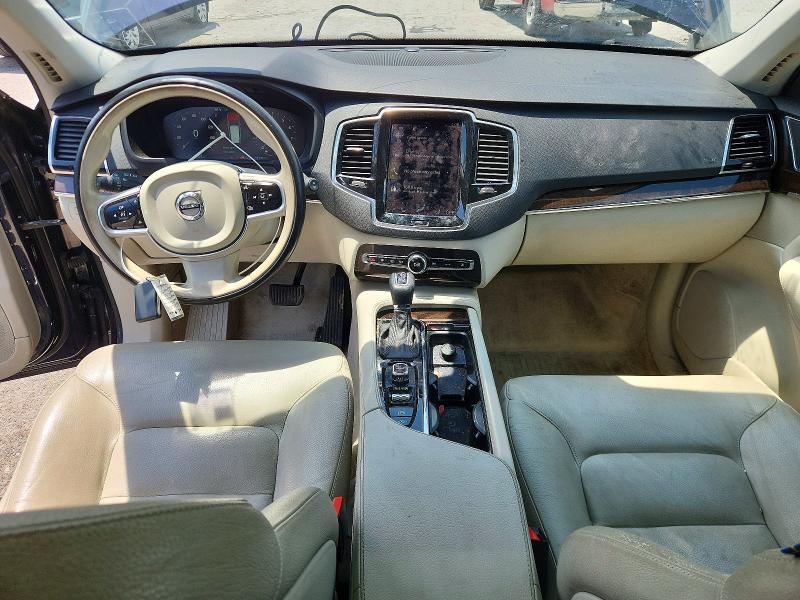 2016 Volvo VIN YV4A22PK0G1021711 COPART salvage auction — NORMAL WEAR, Tn - Certificate Of Title, sold $5,200 on 2026-07-02 (photo 8)