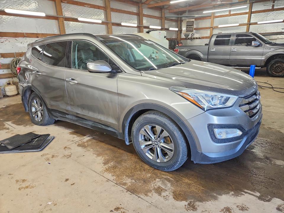 2014 Hyundai Santa fe VIN 5XYZUDLB0EG204685 COPART salvage auction — REAR END, Il - Salvage Certificate, sold $2,600 on 2026-07-27 (photo 4)