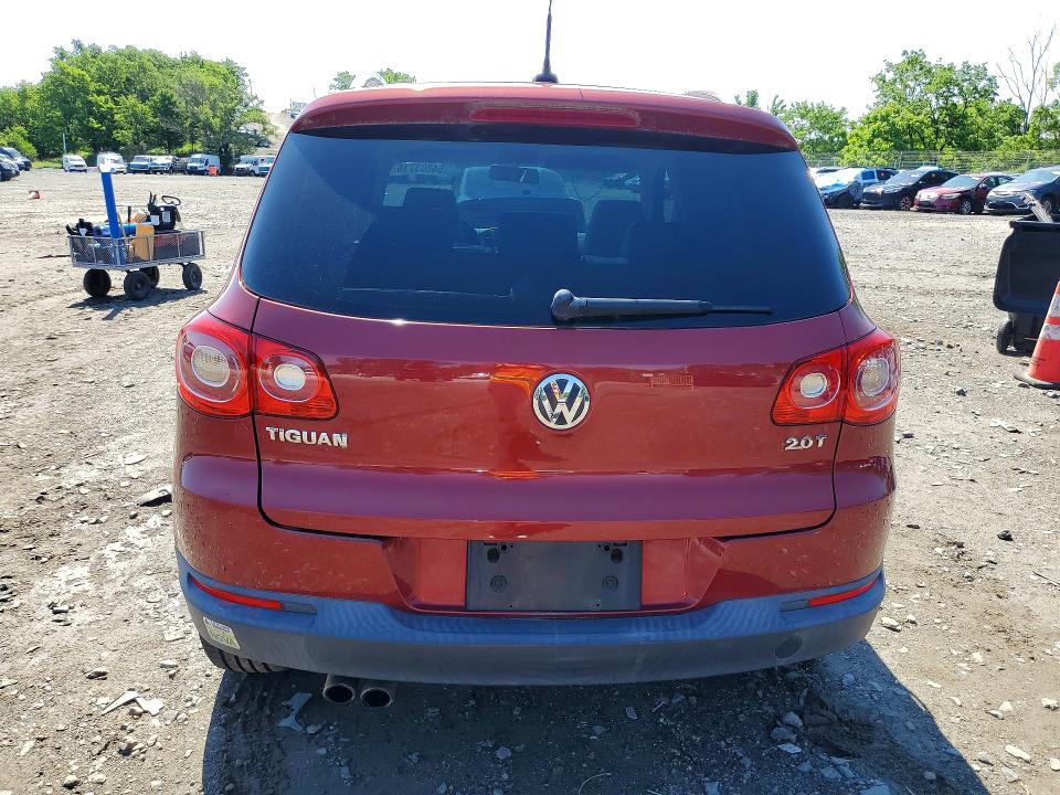 2010 Volkswagen Tiguan VIN WVGAV7AX0AW001721 COPART salvage auction — FRONT END, Md - Cert Of Salvage > 75% Damage, sold $275 on 2026-07-23 (photo 6)