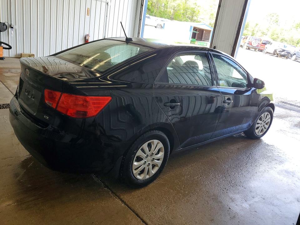 2012 Kia Forte VIN KNAFU4A20C5636427 COPART salvage auction — NORMAL WEAR, Wv - Certificate Of Title (P), sold $925 on 2026-07-19 (photo 3)