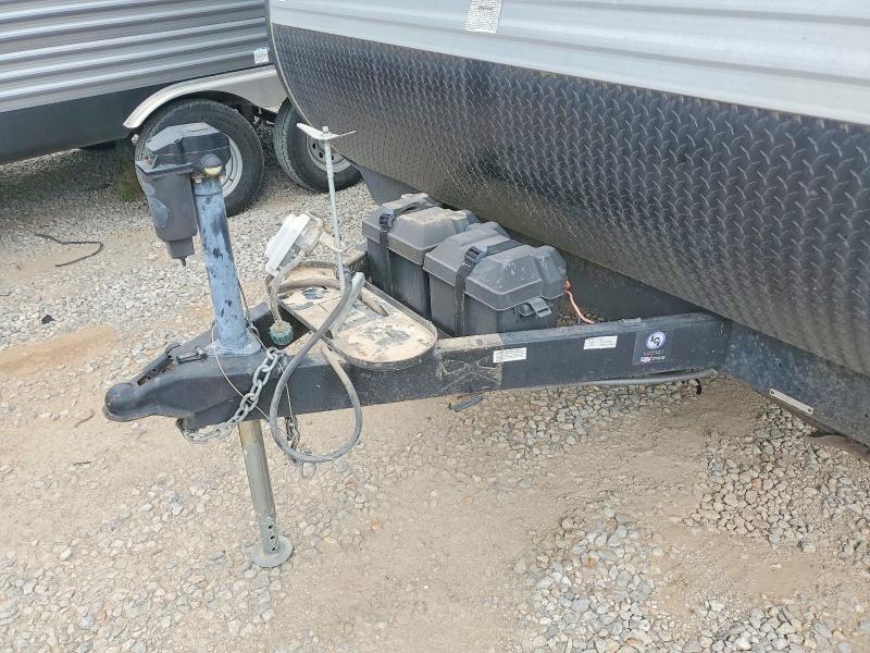 2016 Aro VIN 4YDT23529GH932127 COPART salvage auction — HAIL, KS - CERT OF TITLE-SALVAGE, sold $3,450 on 2026-07-16 (photo 7)
