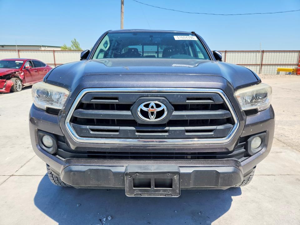2017 Toyota VIN 5TFAZ5CN6HX033019 COPART salvage auction — ROOF, Tx - Certificate Of Title, sold $4,850 on 2026-07-21 (photo 5)