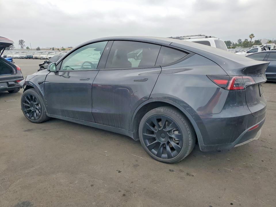 2024 Tesla Model y VIN 7SAYGDEE7RF036070 COPART salvage auction — FRONT END, Ca - Salvage Certificate, sold $9,800 on 2026-07-27 (photo 2)