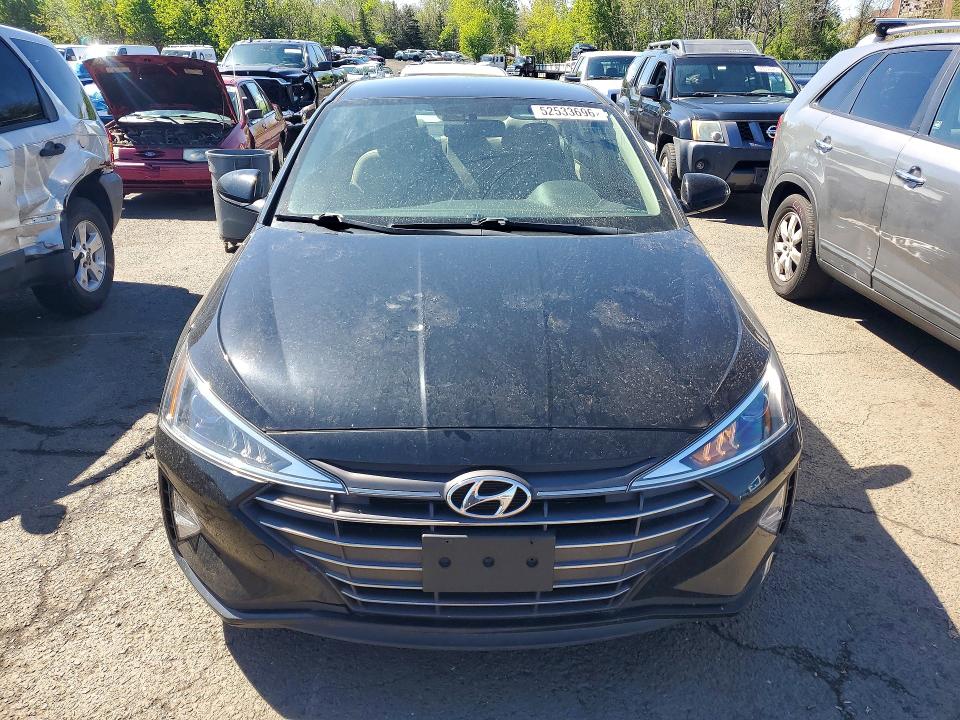 2019 Hyundai Elantra VIN KMHD74LF0KU758870 COPART salvage auction — VANDALISM, Id - Salvage Certificate Of Title, sold $3,500 on 2026-07-17 (photo 5)
