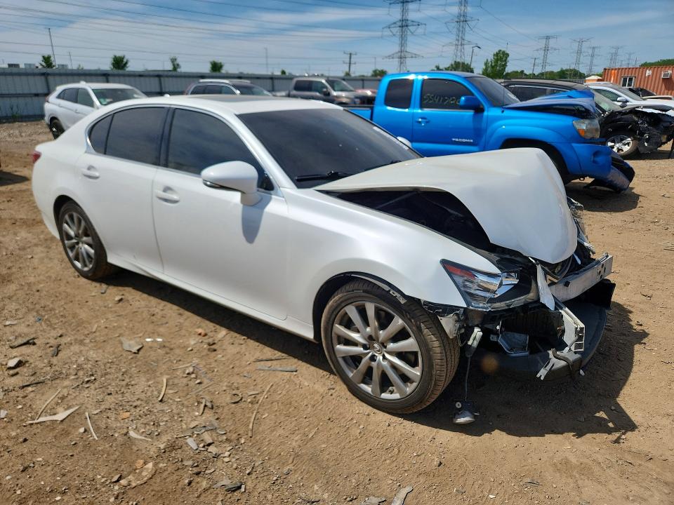 2014 Lexus VIN JTHCE1BL8E5025801 COPART salvage auction — FRONT END, Il - Salvage Certificate, sold $2,000 on 2026-07-30 (photo 4)