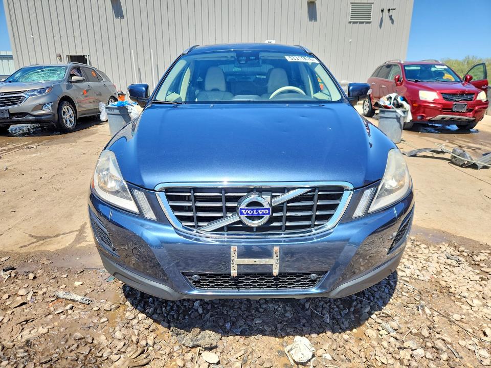 2011 Volvo Xc60 VIN YV4902DZ3B2175116 COPART salvage auction — HAIL, Wi - Junked Vehicle Bill Of Sale, sold $250 on 2026-07-13 (photo 5)