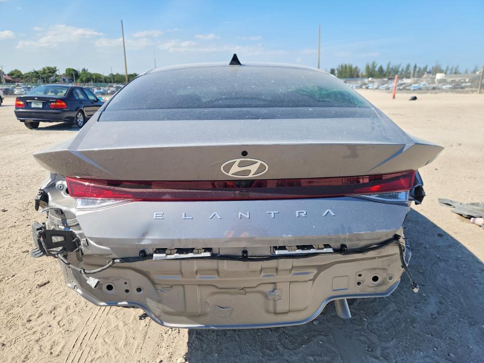 2024 Hyundai Elantra VIN KMHLM4DG8RU798359 COPART salvage auction — REAR END, Fl - Cert Of Title Slvg Rebuildable, sold $5,900 on 2026-07-09 (photo 6)